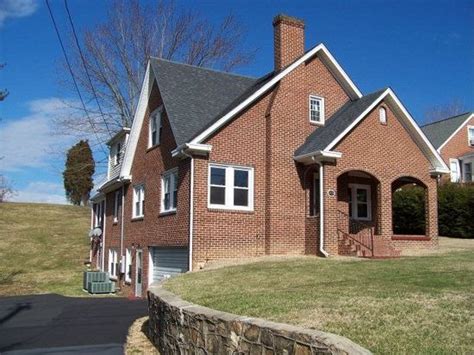 The 1,387 Square Feet single family home is a 3 beds, 1 bath property. . Zillow marion va